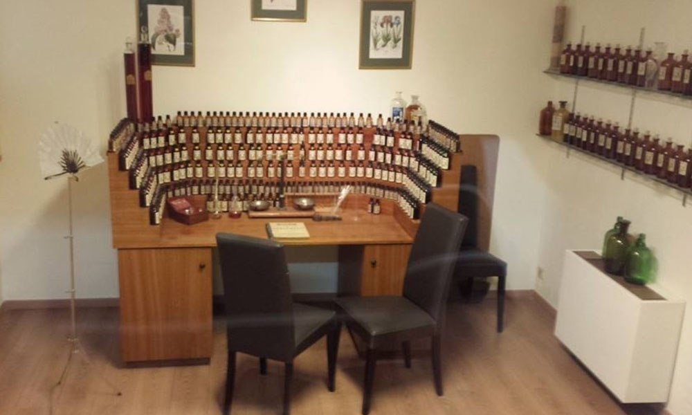 perfume_designer_organ